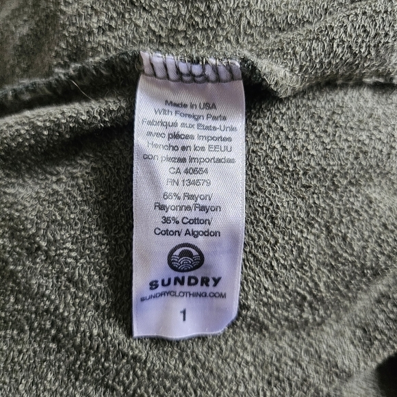 New Sundry Multi Heart French Terry Crewneck Pullover Sweatshirt NWT 1/Small - Picture 8 of 9